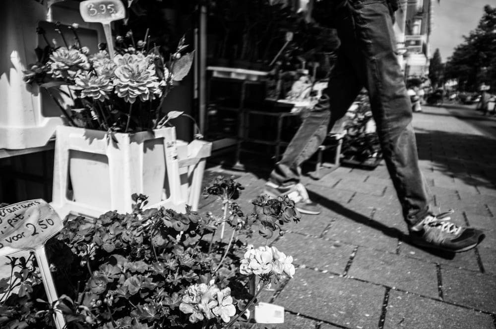 Ferry Verwijk · Amsterdam 2014 · Street Merchants, frame 1 of 3