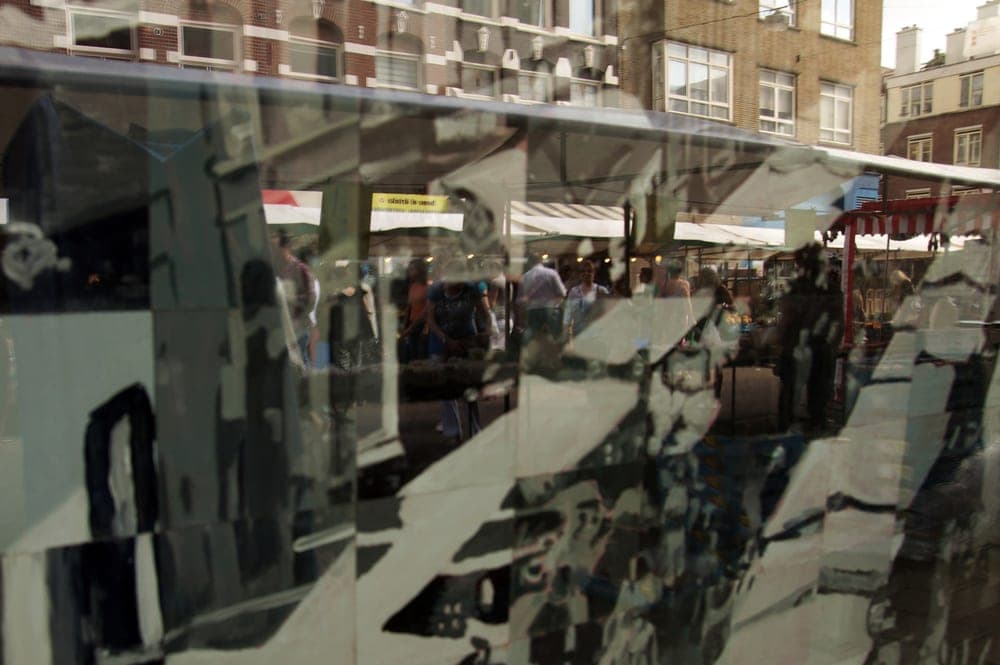 Jeroen Brugman · Amsterdam 2014 · Street Merchants, frame 1 of 3