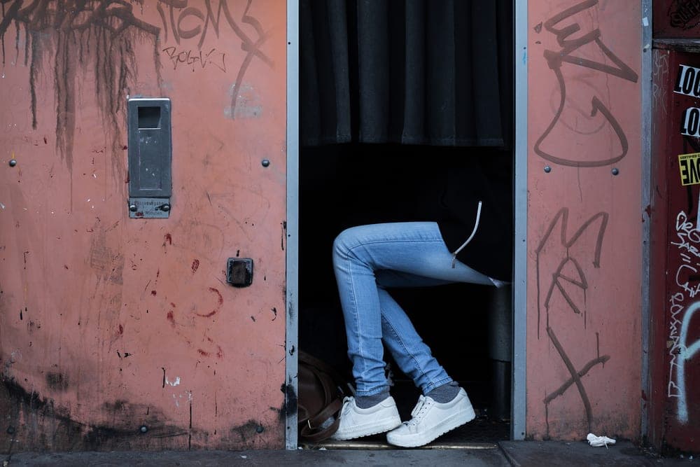 Philipp Wolfart · Berlin 2015 · Behind, frame 1 of 3