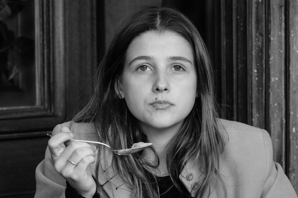 Anne-Cécile Zoungrana · Paris 2023 · Délice, frame 1 of 3