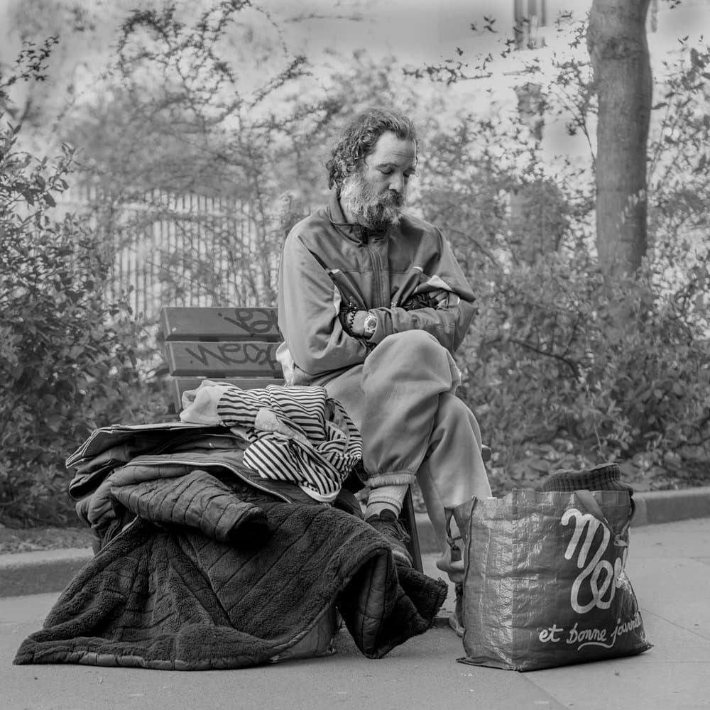 Elisabeth Euvrard · Paris 2025 · Time for a break, frame 1 of 3