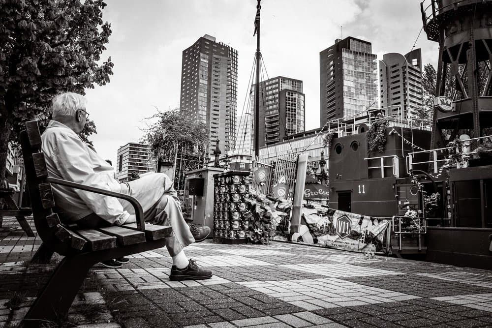 Marco Bollaart · Rotterdam 2017 · "Dulce bellum inexpertis" · Erasmus, frame 1 of 3