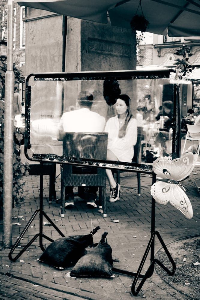 Harry Wijsbroek · Utrecht 2020 · Keep your distance, frame 1 of 3